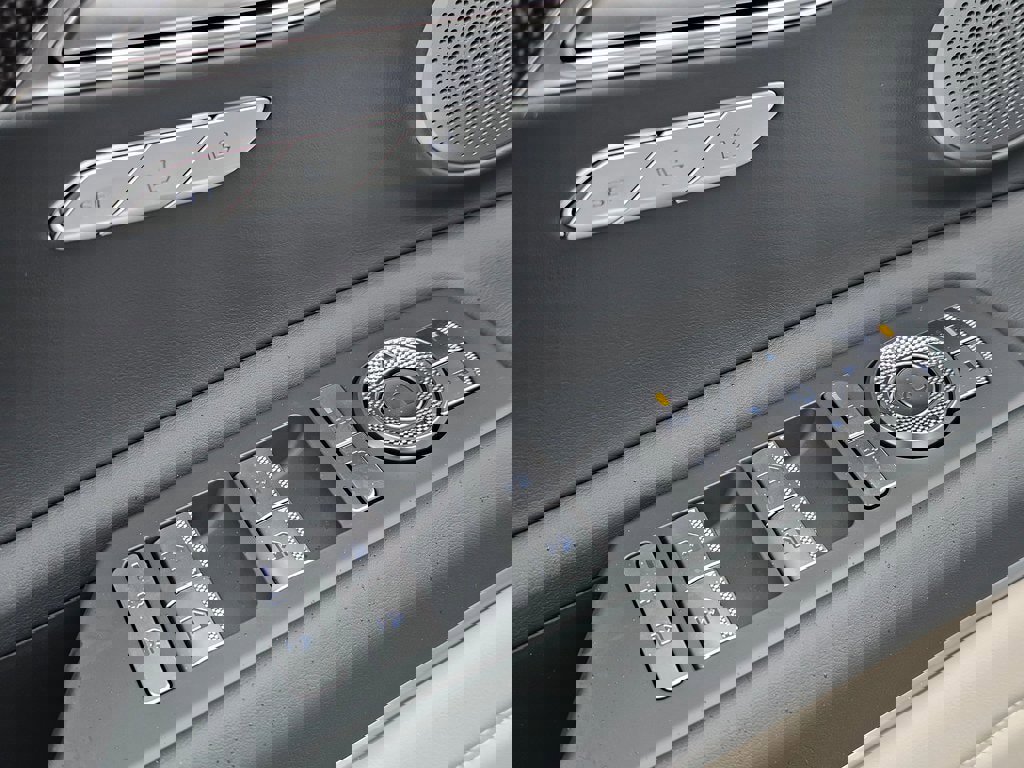 New 2026 Genesis GV80 3.5T e-SC image 32