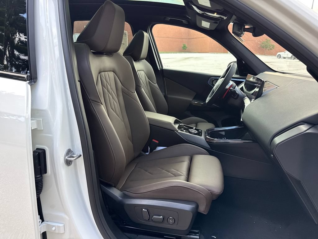 New 2026 BMW X3 M50 w/ Premium Package AWD/4WD image 27