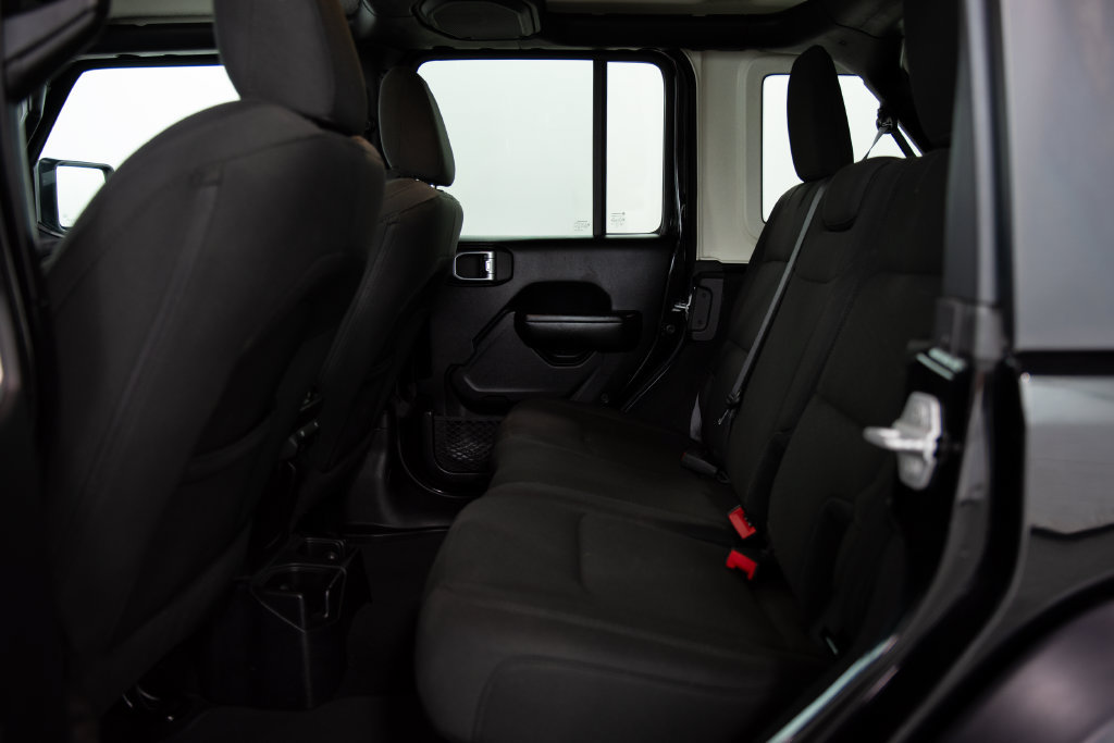 Used 2019 Jeep Wrangler Unlimited Sport S AWD/4WD image 11