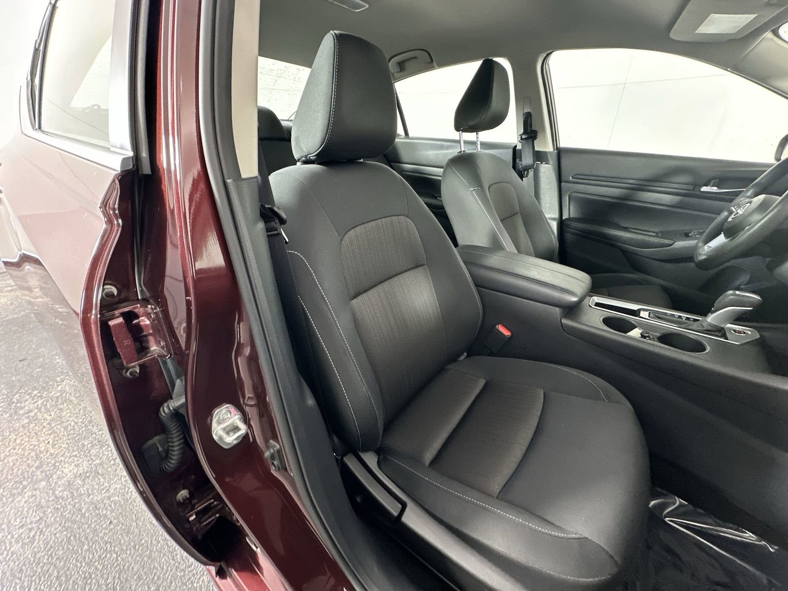 Certified 2025 Nissan Altima 2.5 SV image 27