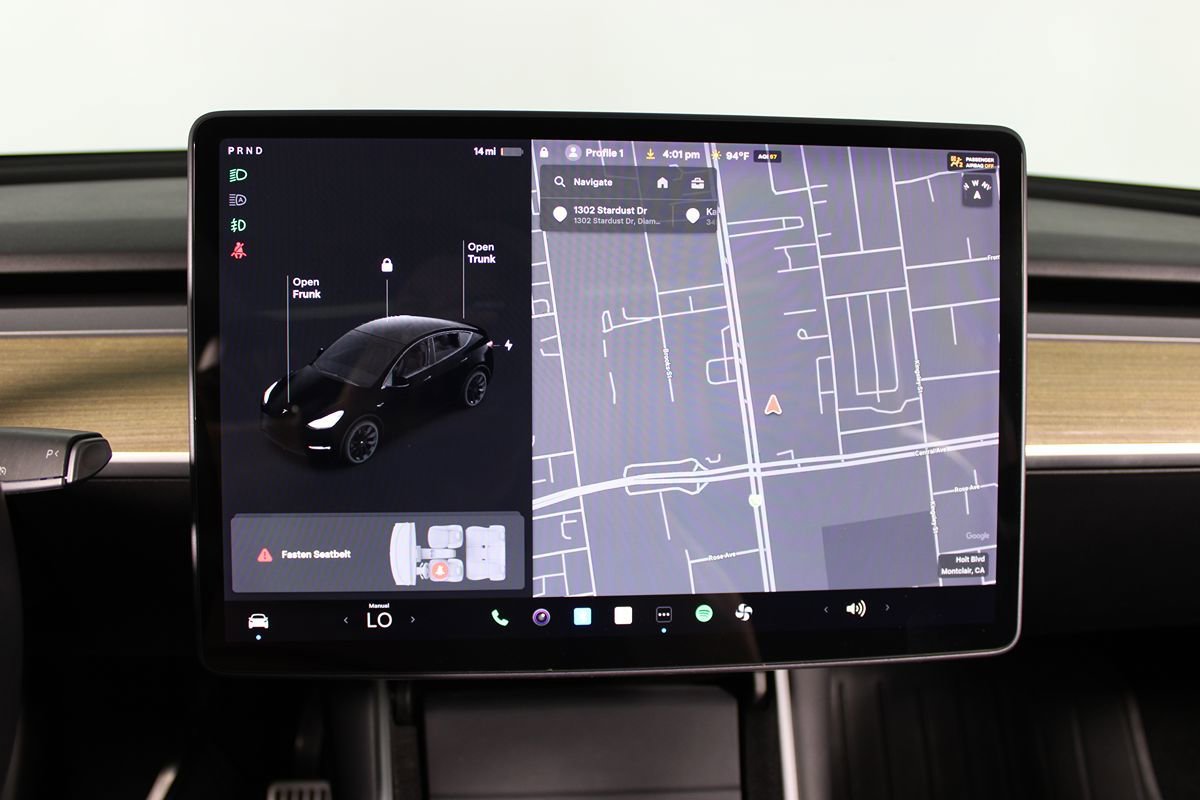 Used 2021 Tesla Model Y Long Range AWD/4WD image 17