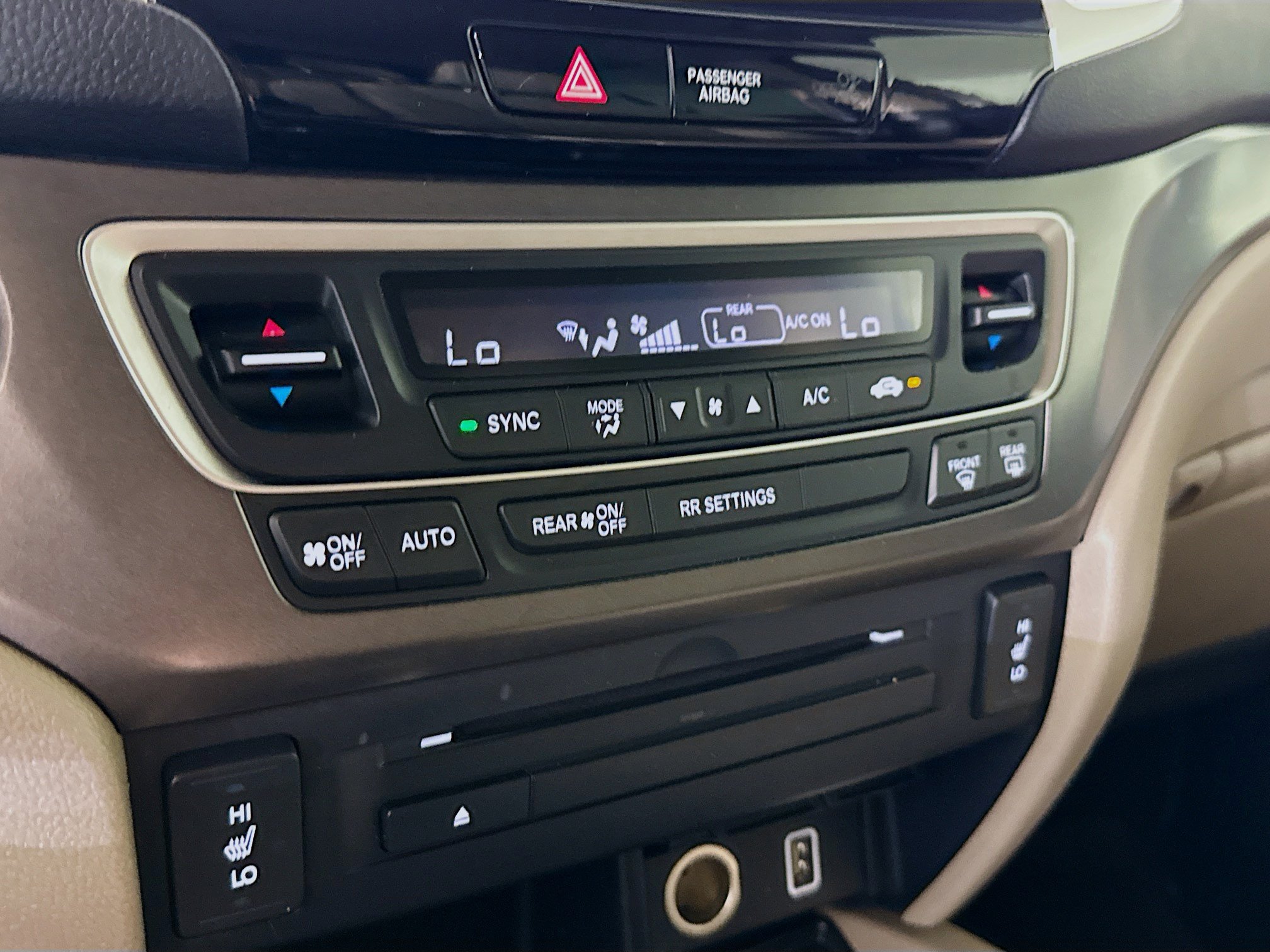 Used 2017 Honda Ridgeline RTL-T image 19