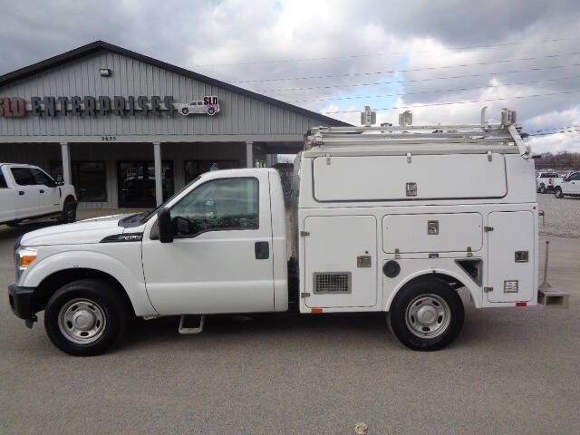 Used 2013 Ford F350 XL image 2