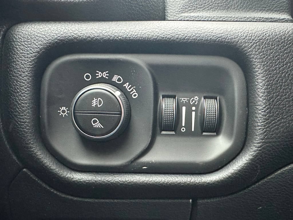 New 2026 RAM 1500 Big Horn AWD/4WD image 25