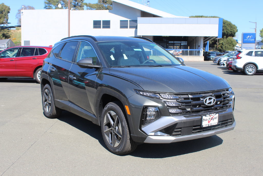New 2026 Hyundai Tucson SEL w/ Tow & Go Package AWD/4WD image 5