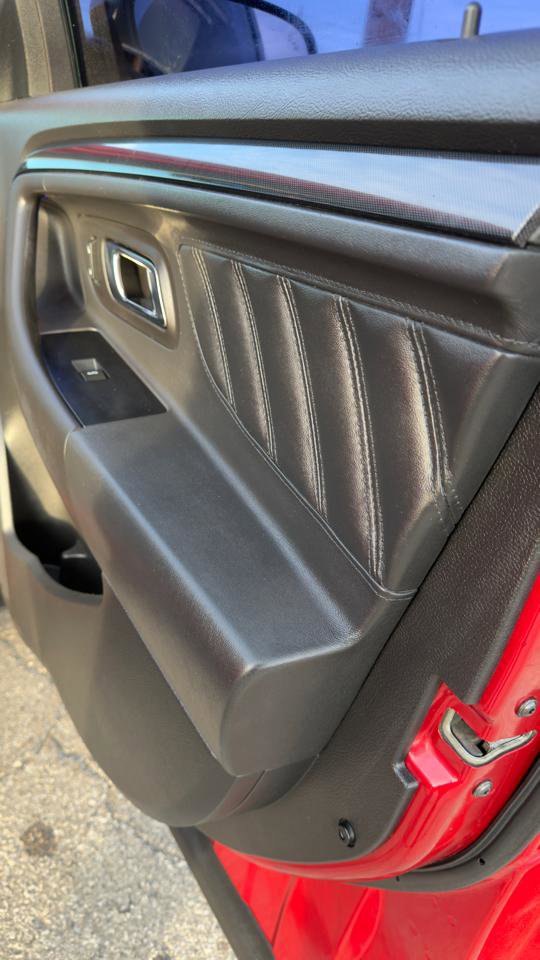 Used 2011 Ford Taurus SHO w/ 402A Rapid Spec Order Code image 38