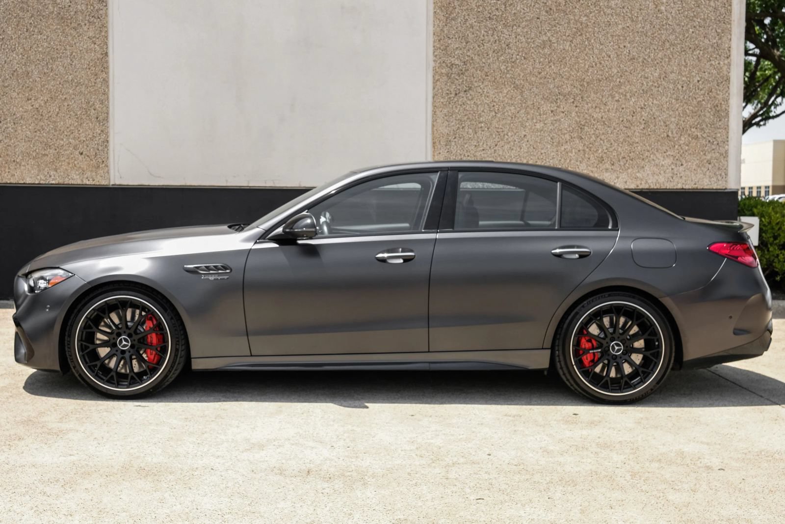 Used 2024 Mercedes-Benz C 63 AMG S image 11