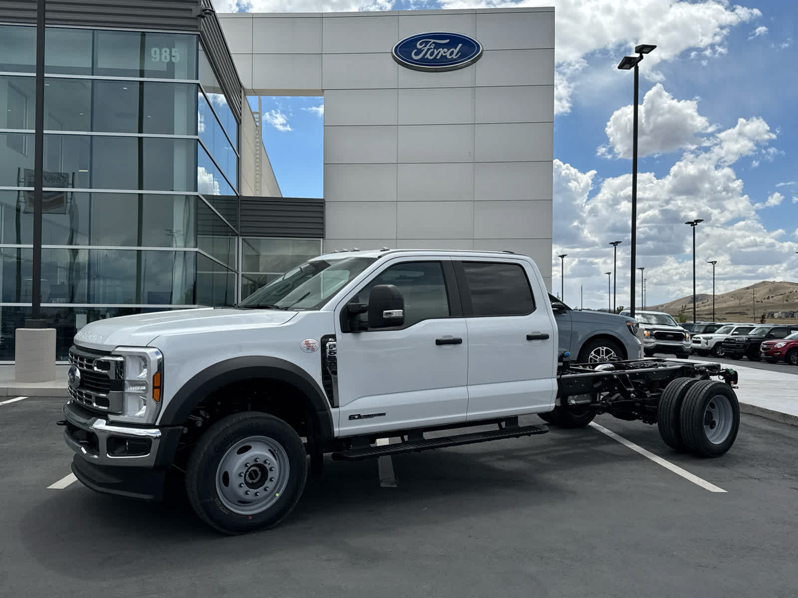 New 2026 Ford F550 4x4 Crew Cab Super Duty w/ XL Chrome Package image 1