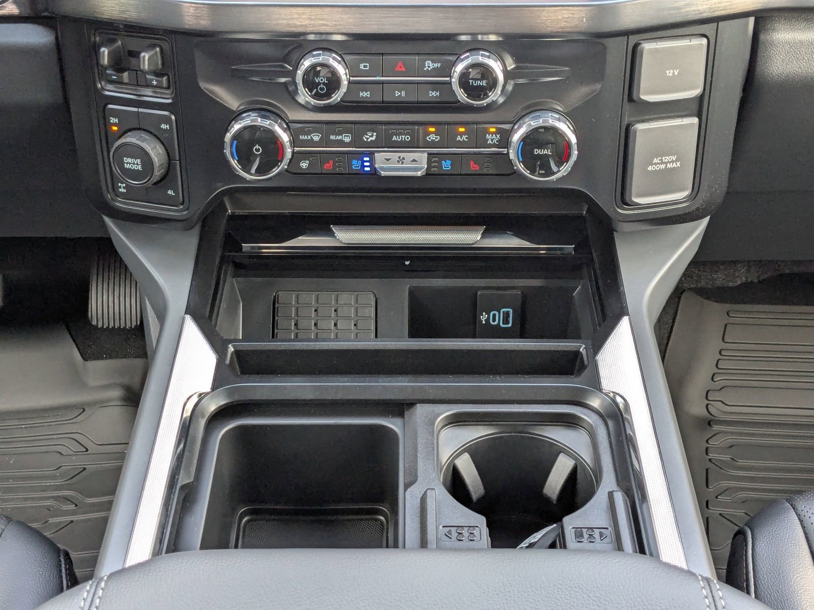 New 2025 Ford F350 Lariat w/ Lariat Ultimate Package image 20