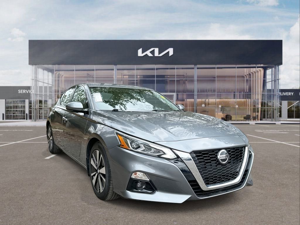 Used 2020 Nissan Altima 2.5 SL image 2