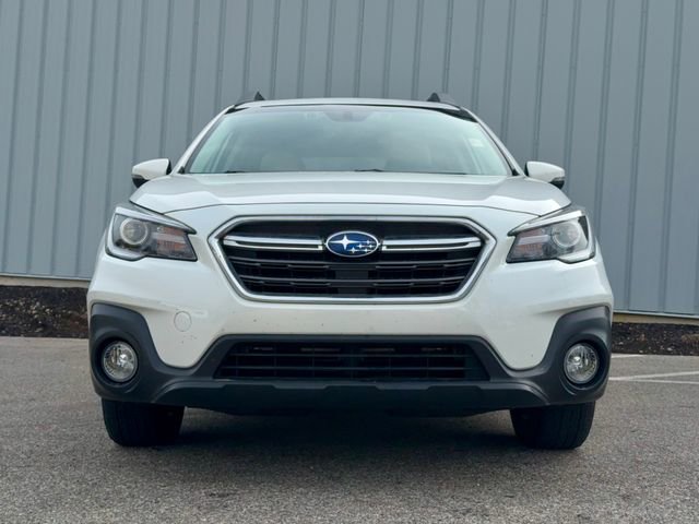 Used 2019 Subaru Outback 2.5i Limited w/ Popular Package #2 image 3