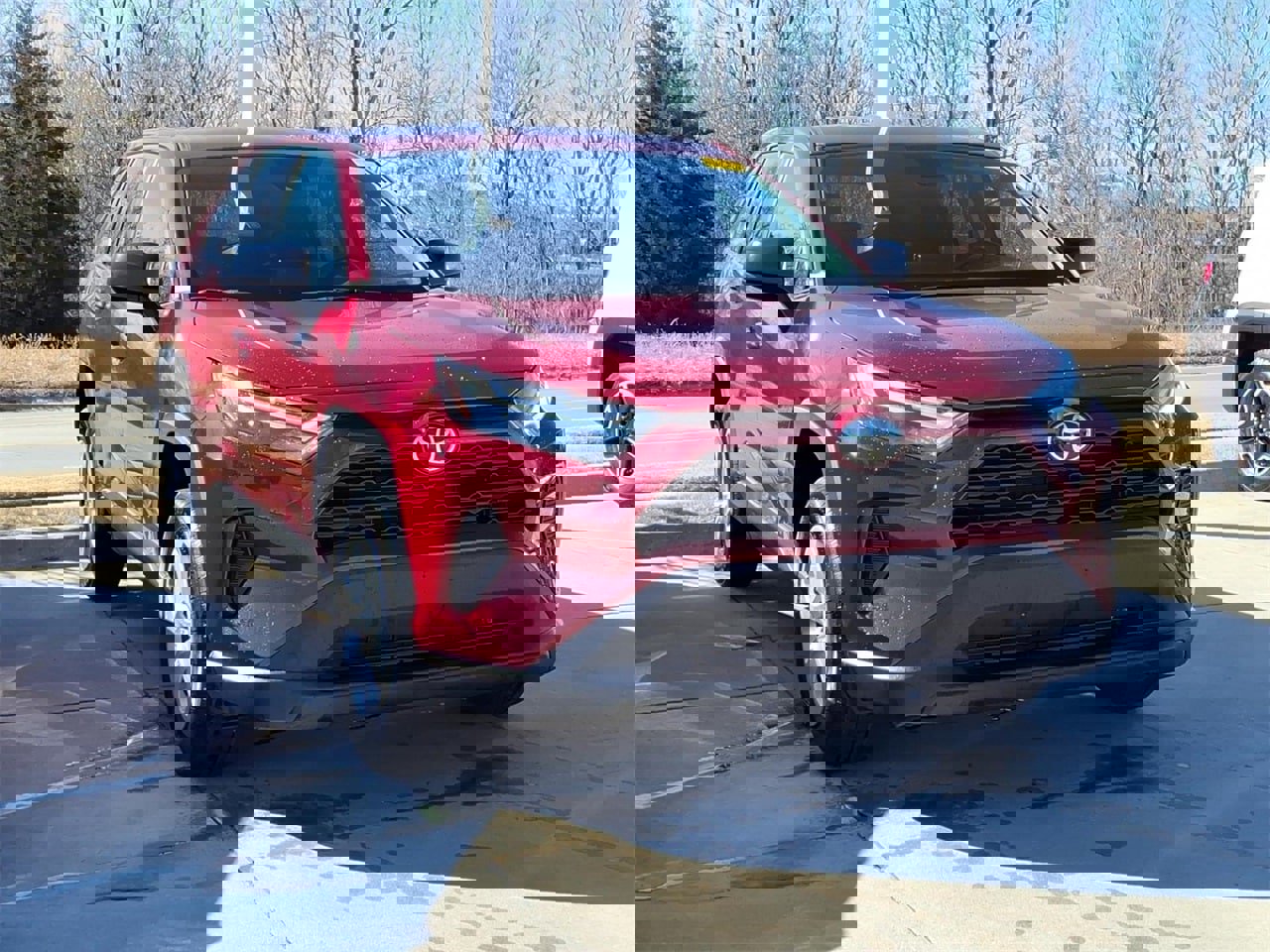 Used 2024 Toyota RAV4 LE image 3