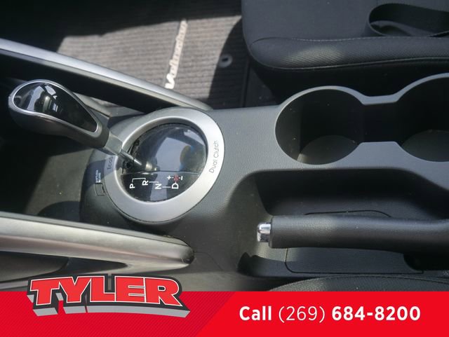 Used 2017 Hyundai Veloster Value Edition FWD image 40