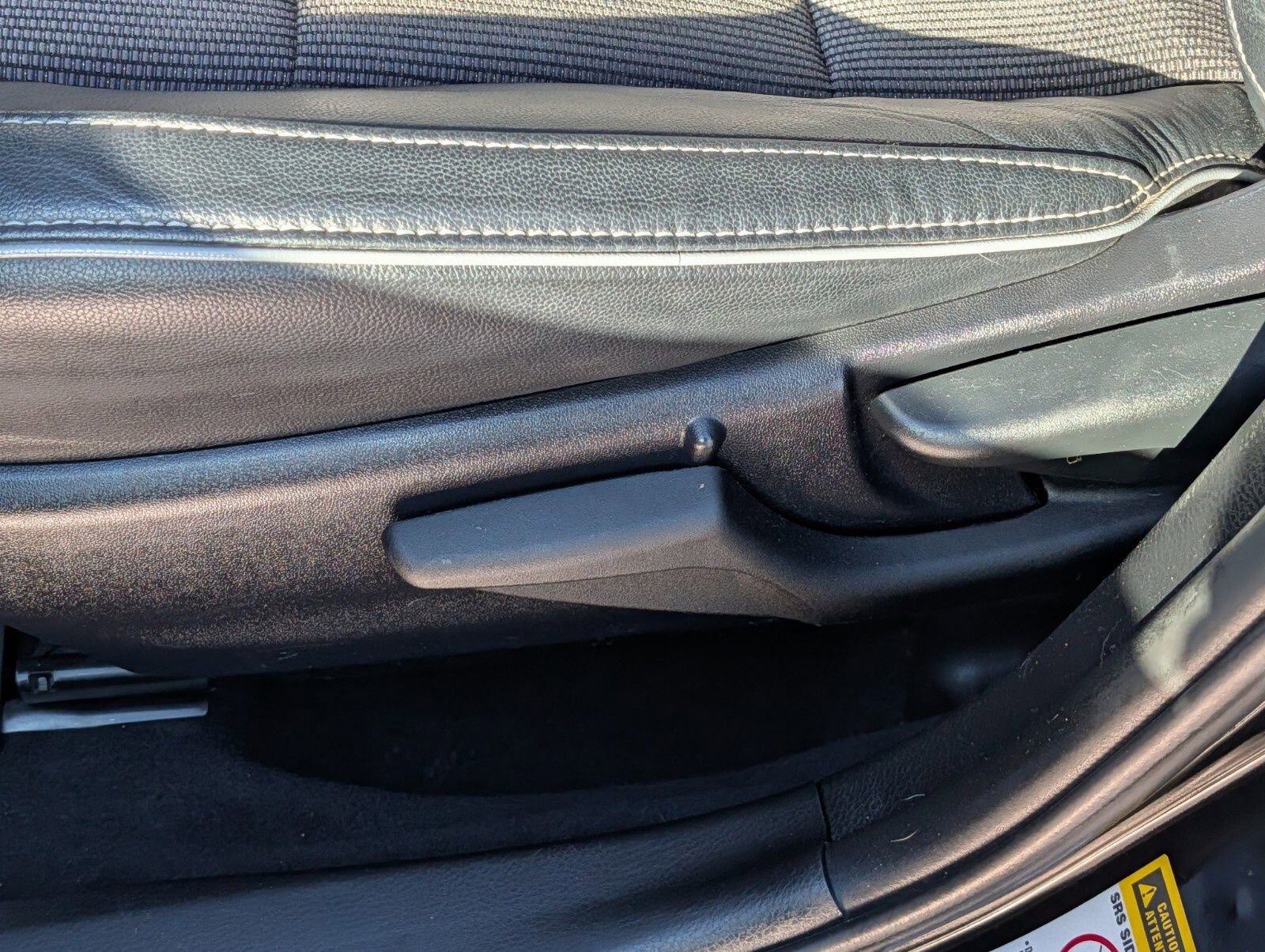 Used 2016 Toyota Corolla S image 18