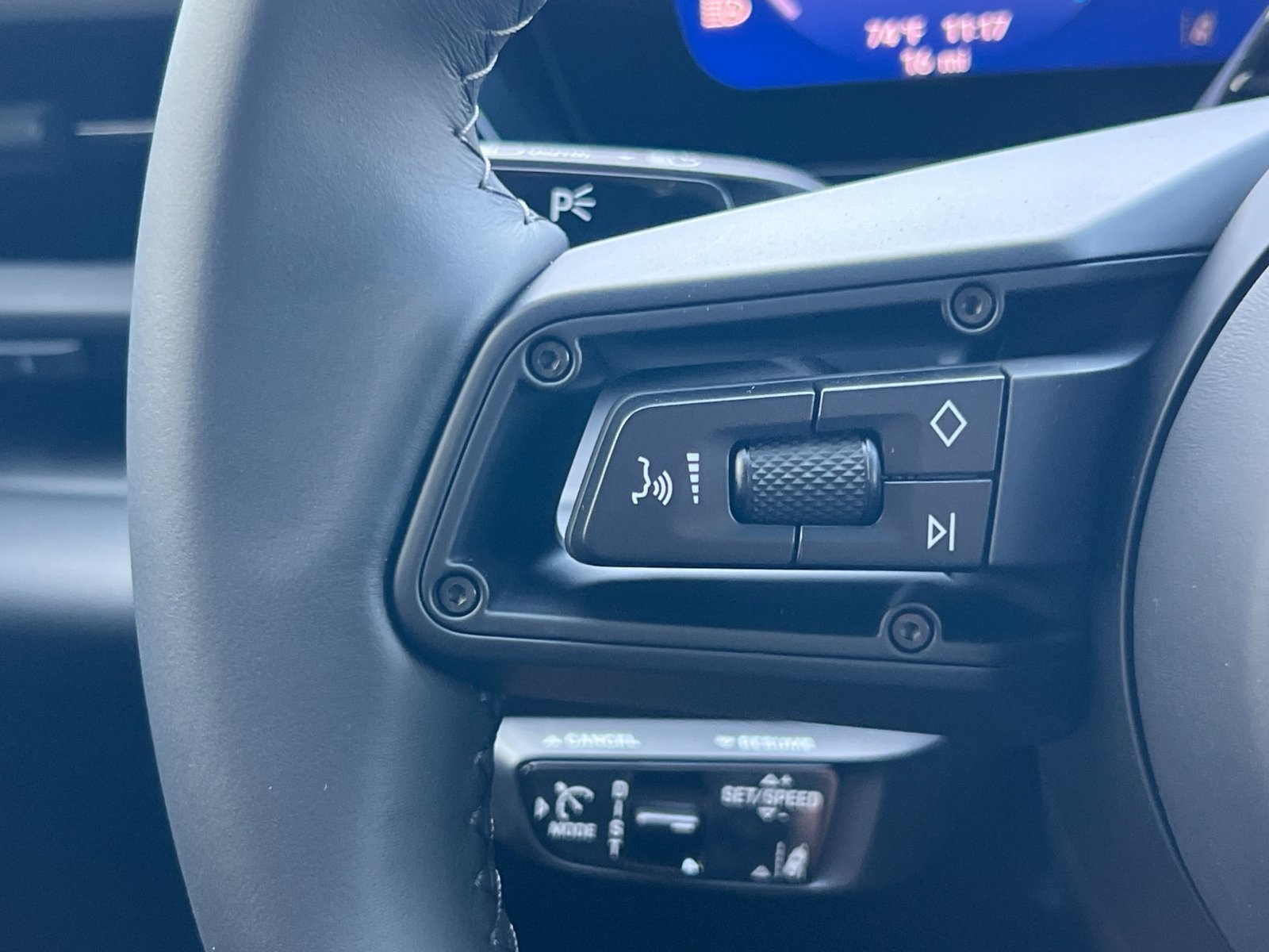 New 2026 Porsche Macan 4 Electric AWD/4WD image 29