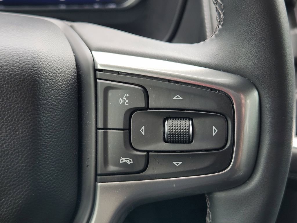 Used 2023 Chevrolet Tahoe LT w/ Luxury Package AWD/4WD image 33