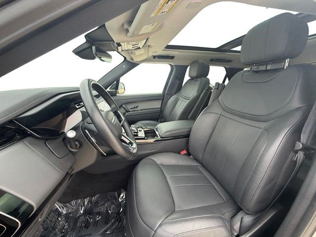 Used 2023 Land Rover Range Rover Sport SE AWD/4WD image 10