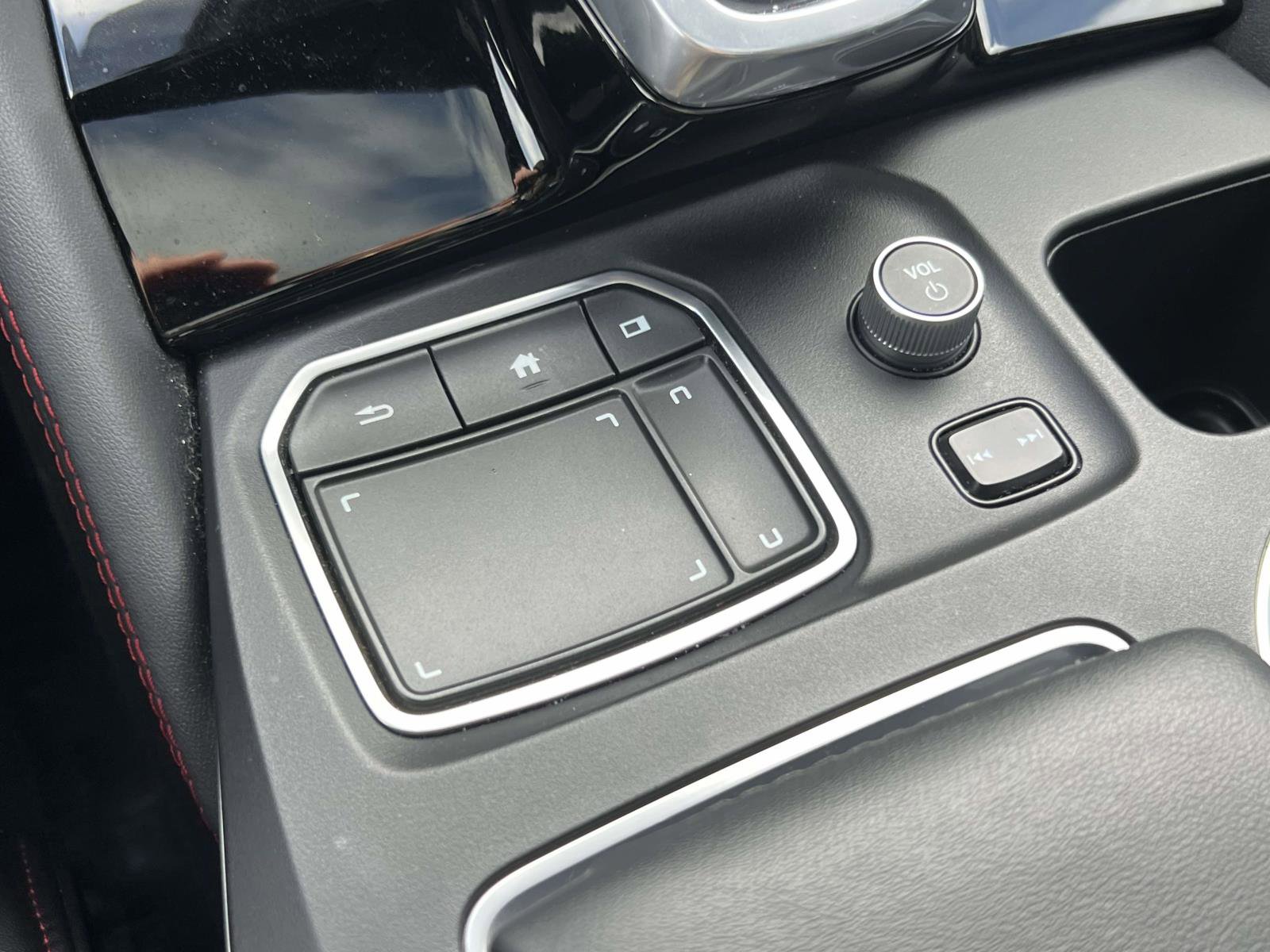 Used 2023 Acura MDX A-Spec image 11