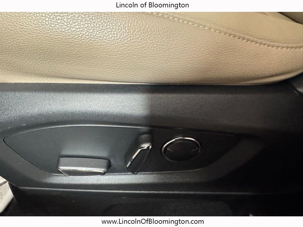 Used 2020 Ford Explorer Limited image 34