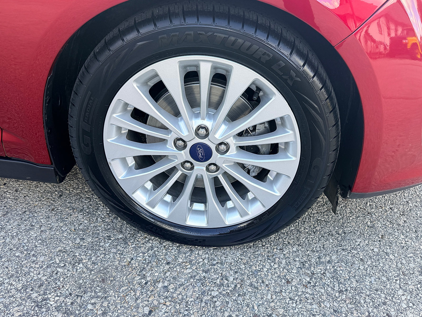 Used 2017 Ford C-MAX Energi SE w/ Equipment Group 401A image 10