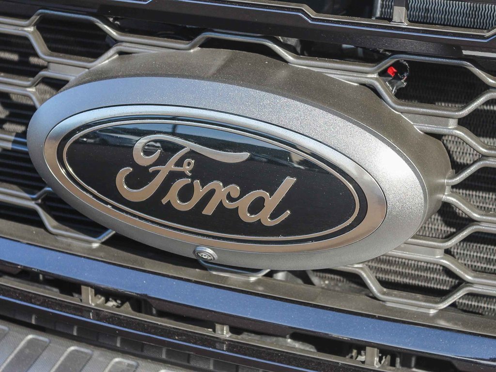 New 2026 Ford F250 XLT w/ XLT Premium Package image 5