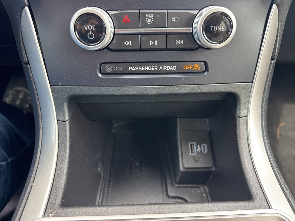 Used 2023 Ford Edge SEL w/ Convenience Package AWD/4WD image 32