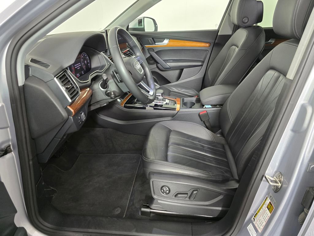 Used 2023 Audi Q5 2.0T Premium Plus AWD/4WD image 22