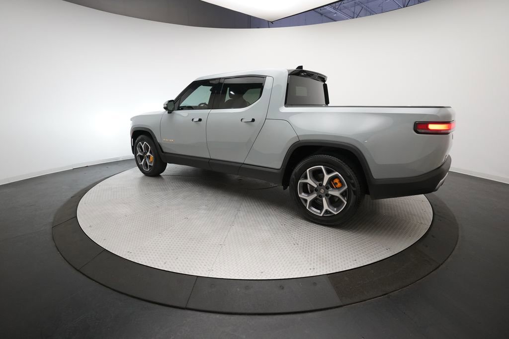 Used 2022 Rivian R1T Adventure image 9