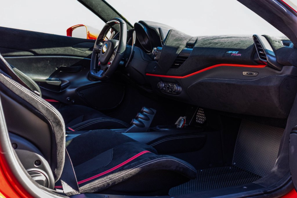 Certified 2019 Ferrari 488 Pista Coupe RWD image 49