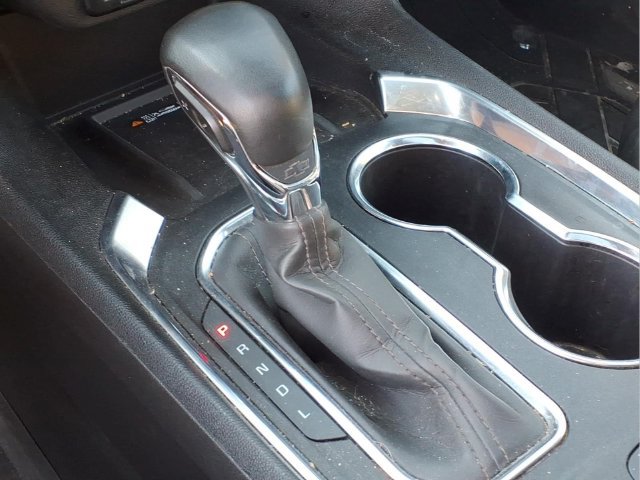 Used 2023 Chevrolet Traverse Premier w/ Redline Edition FWD image 11