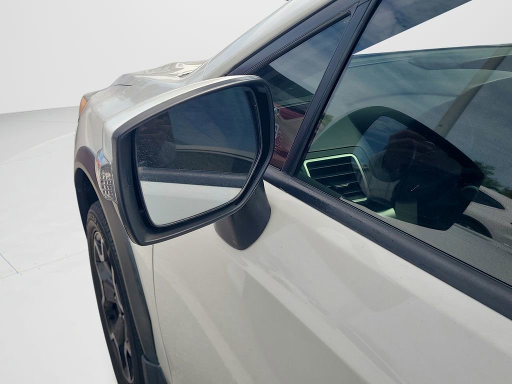 Used 2015 Subaru Crosstrek 2.0i Limited AWD/4WD image 9