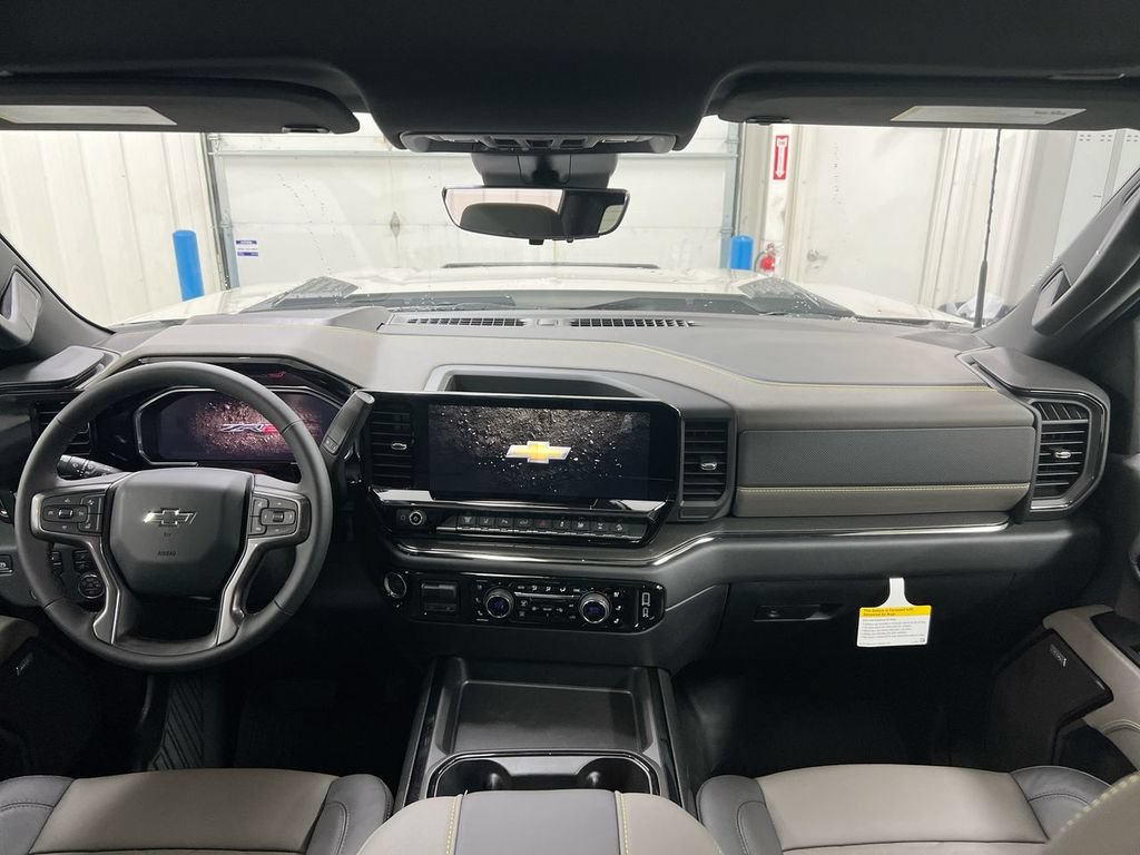 New 2026 Chevrolet Silverado 2500 ZR2 w/ ZR2 Bison Edition AWD/4WD image 10