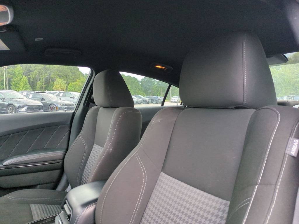 Used 2023 Dodge Charger SXT w/ Blacktop Package RWD image 12