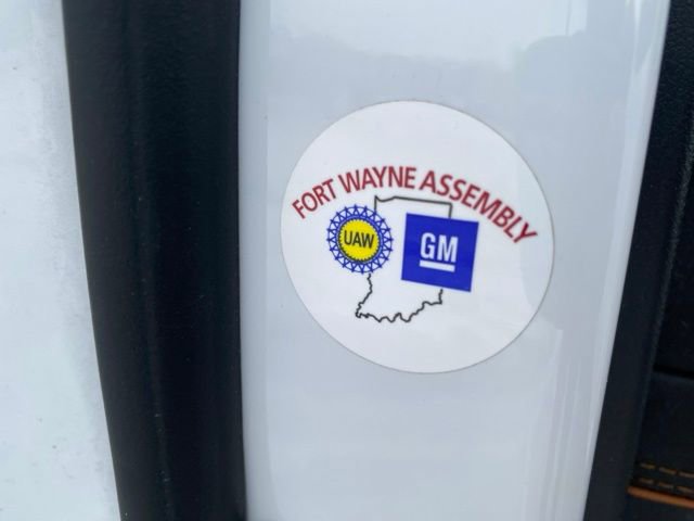 Used 2023 GMC Sierra 1500 AT4 w/ AT4 Premium Package image 17