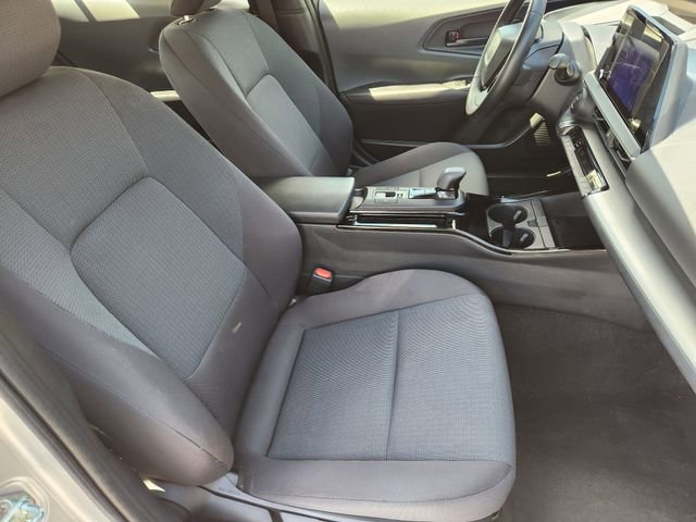 Used 2024 Toyota Prius LE image 11