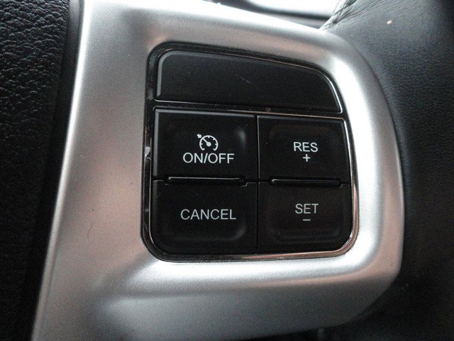 Used 2013 Chrysler 200 Limited image 18