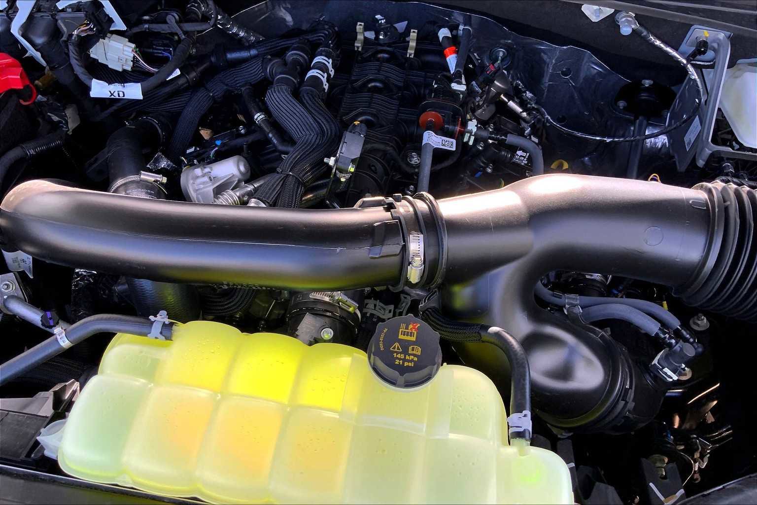 New 2025 Lincoln Navigator L Reserve w/ Jet Appearance Package image 17