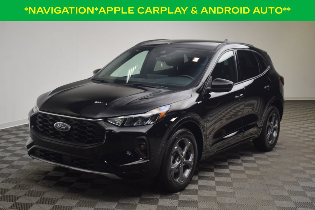 Used 2023 Ford Escape ST-Line Select w/ Tech Pack #1 AWD/4WD image 3