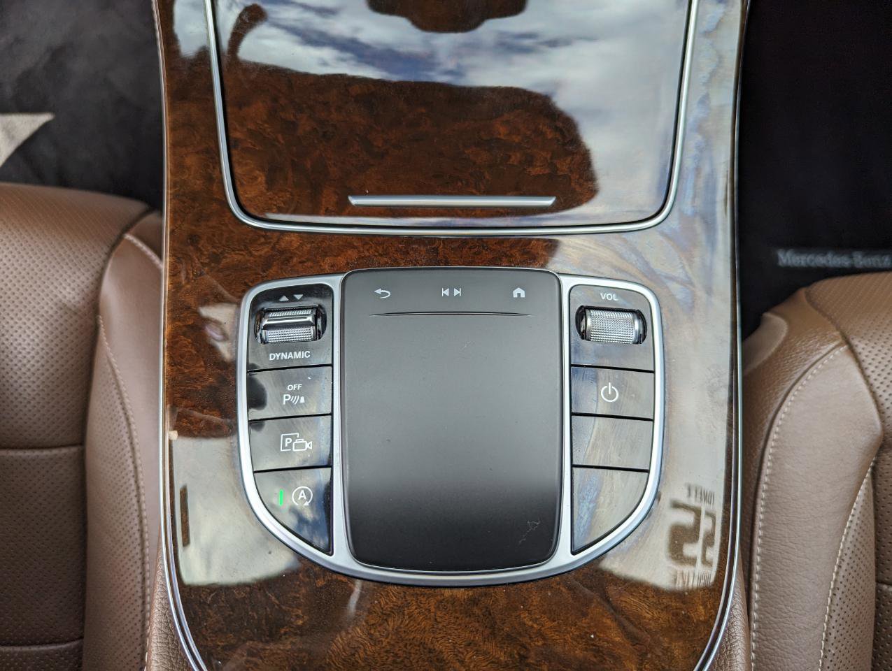 Used 2022 Mercedes-Benz E 350 4MATIC Sedan image 28