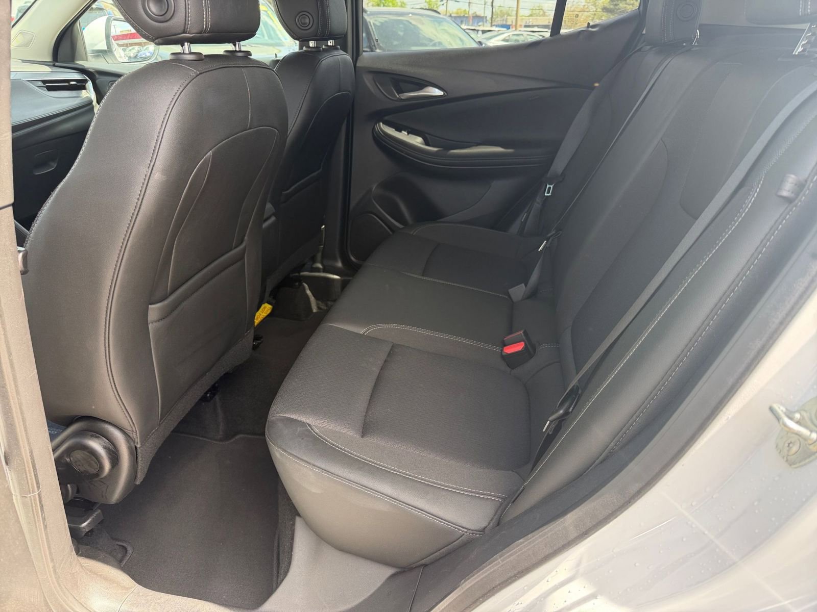 Used 2025 Buick Encore GX Preferred image 24