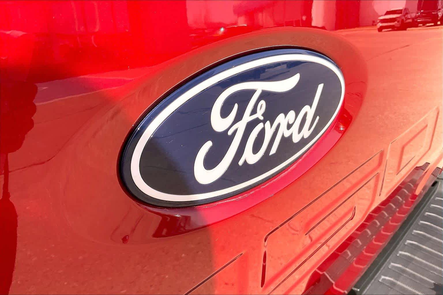 Used 2025 Ford F150 XLT w/ Equipment Group 301A Standard AWD/4WD image 30