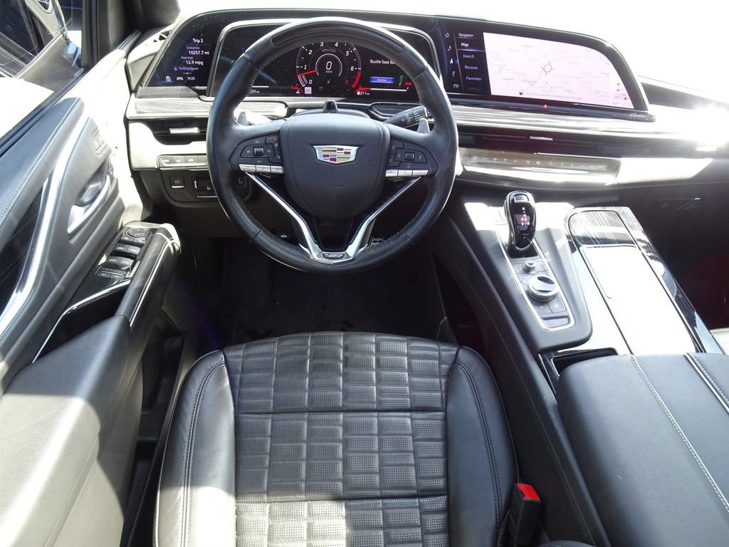 Used 2023 Cadillac Escalade V w/ LPO, ONYX Package AWD/4WD image 14