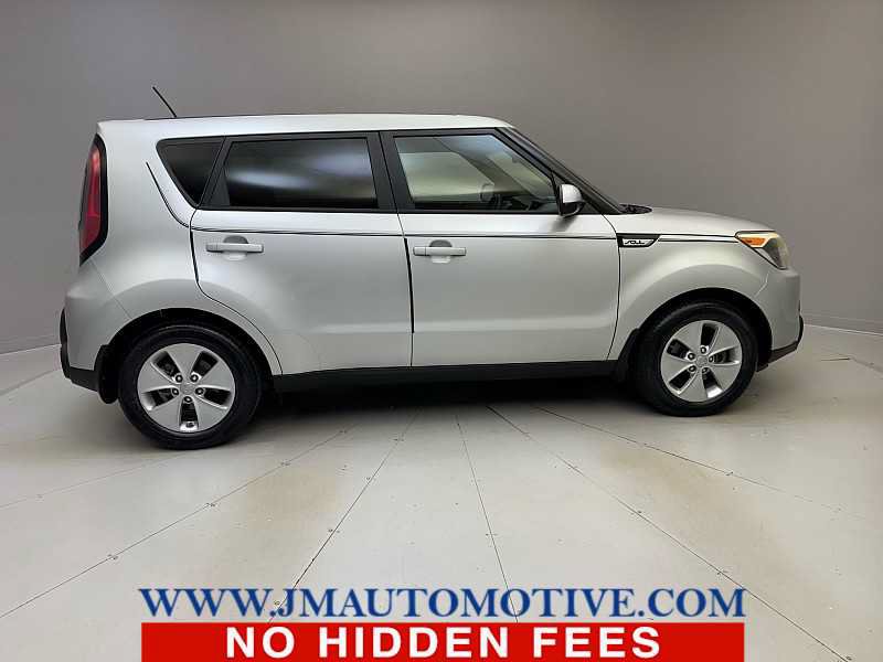 Used 2015 Kia Soul FWD image 6