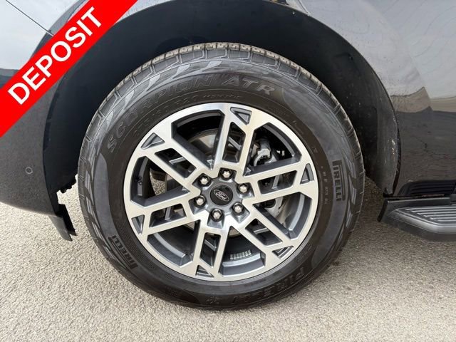 Used 2025 Ford Expedition Active image 25