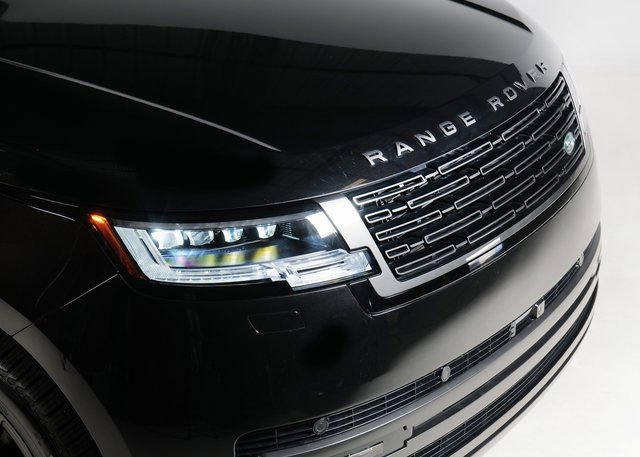 New 2025 Land Rover Range Rover SE AWD/4WD image 28