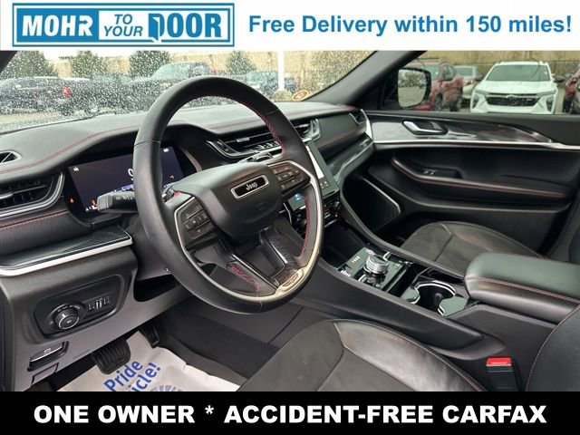 Used 2022 Jeep Grand Cherokee Trailhawk w/ Luxury Tech Group III image 13