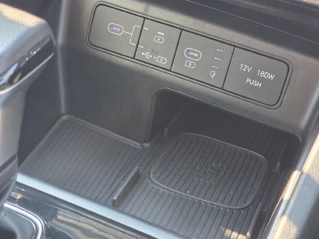 Used 2025 Hyundai Tucson SEL AWD/4WD image 32