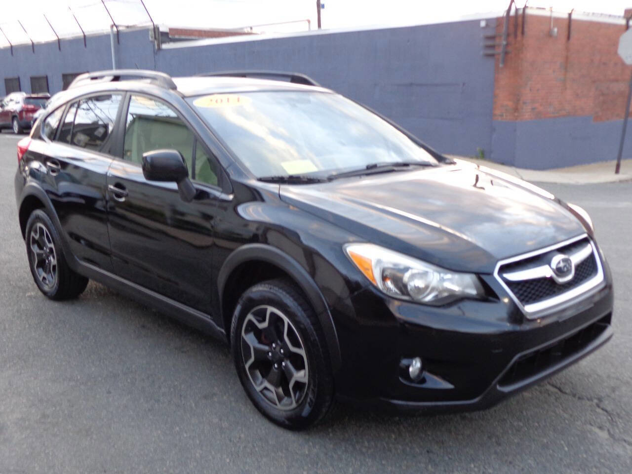 Used 2014 Subaru Crosstrek 2.0i Premium image 2