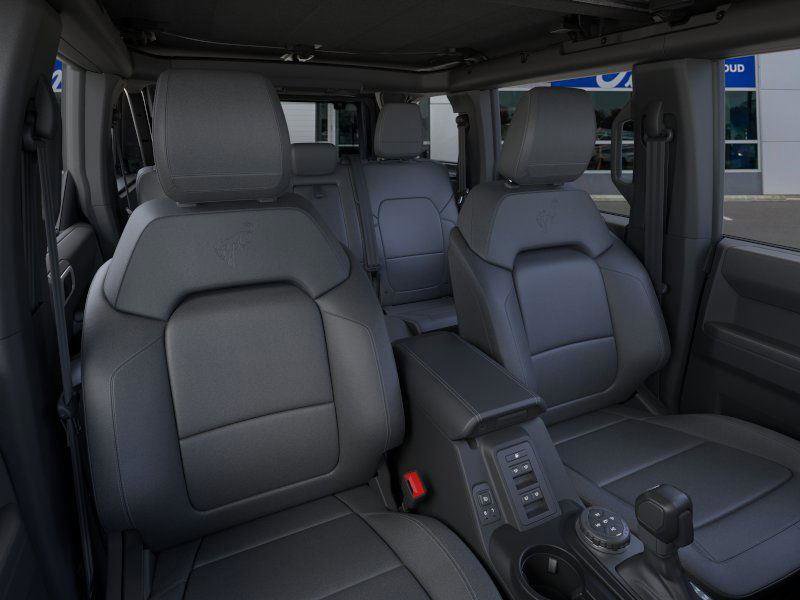 New 2025 Ford Bronco Badlands image 10