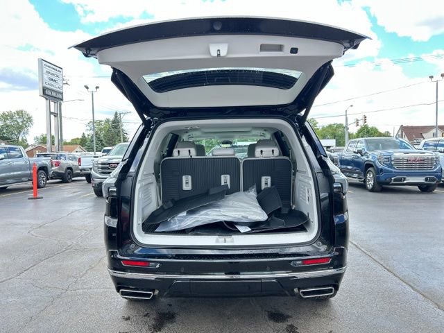 New 2026 Buick Enclave Avenir w/ Super Cruise Package AWD/4WD image 8